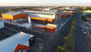 Visita a Fábrica de PPA reunió a más de 90 distribuidores de la marca de 15 países de América